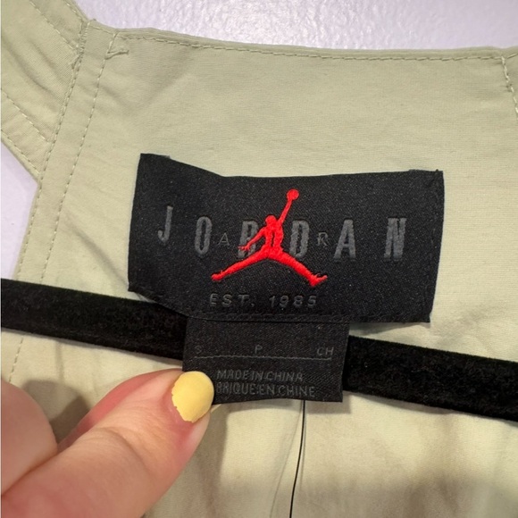 NWT Nike Air Jordan green utility vest dress - Picture 3 of 5